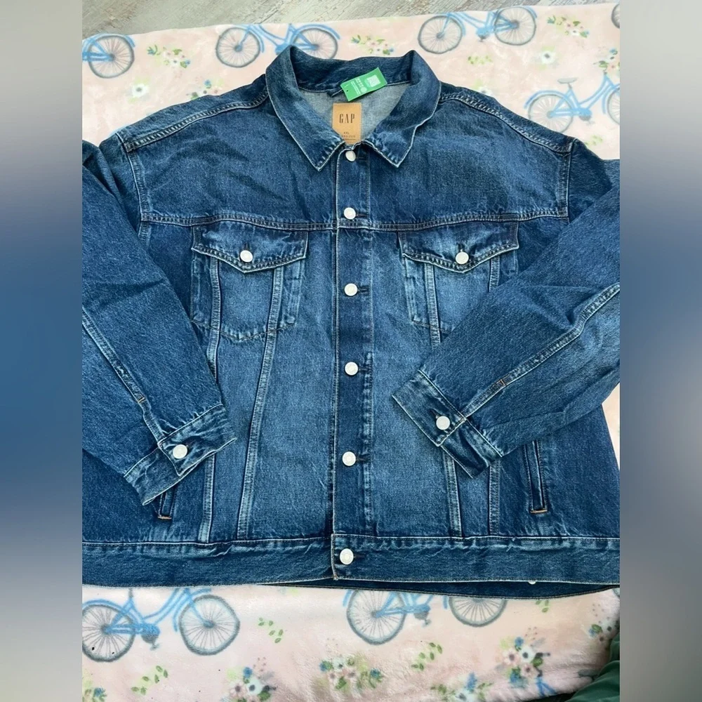 NWT Gap Men’s Oversized Button Front Denim Jean Jacket